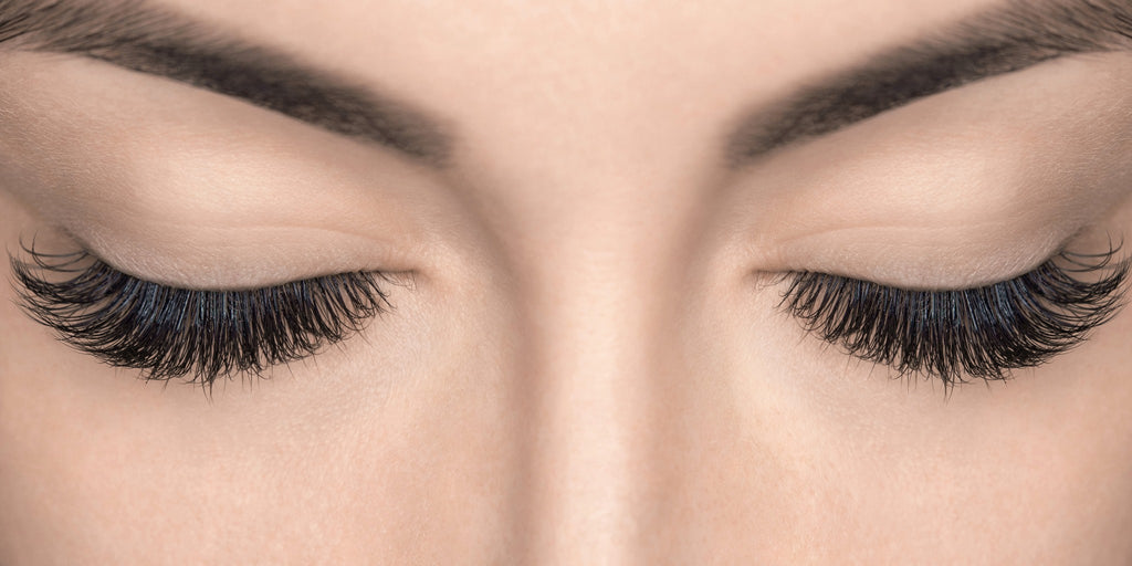 Why You Need An Eyelash Serum (And The Best Lash Growth Serums That Actually Work)
