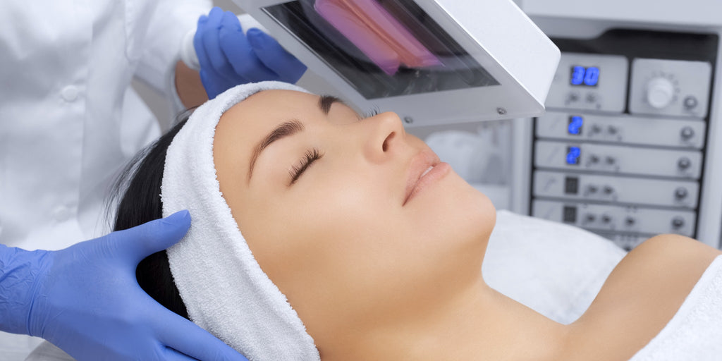 Fungal acne isn’t *really* acne at all—it’s more like facial dandruff