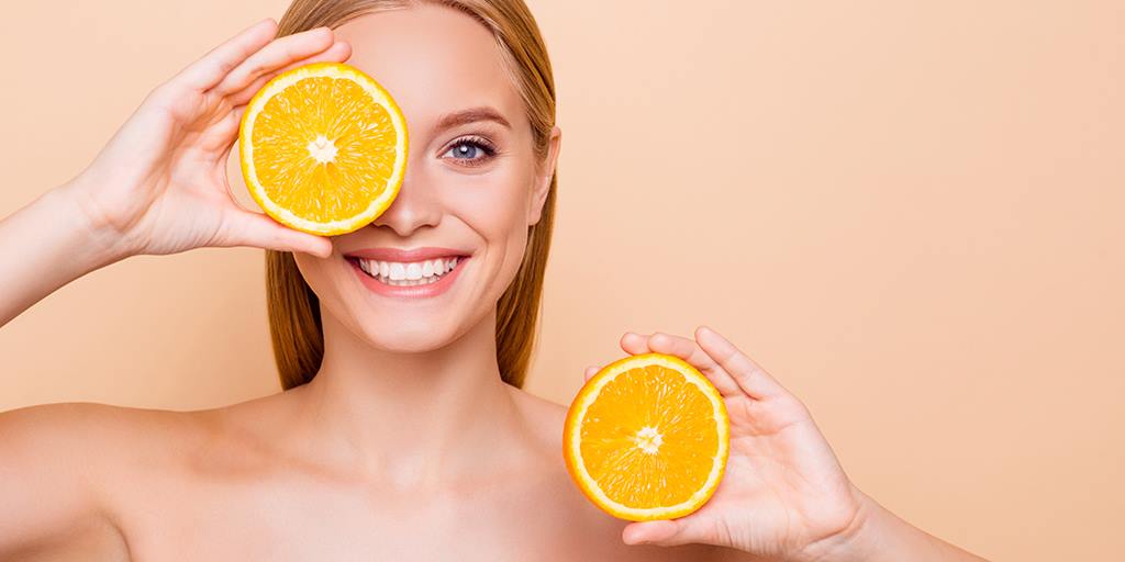 Make an A+ decision on what vitamin C serum to buy with this skin-saving checklist