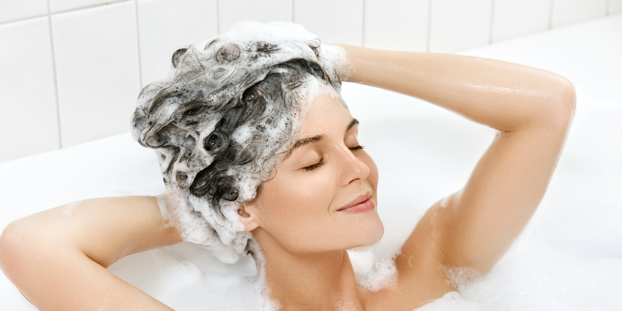 Don't Let These 6 Types Of Acne Mess With Your Skin—Here's How