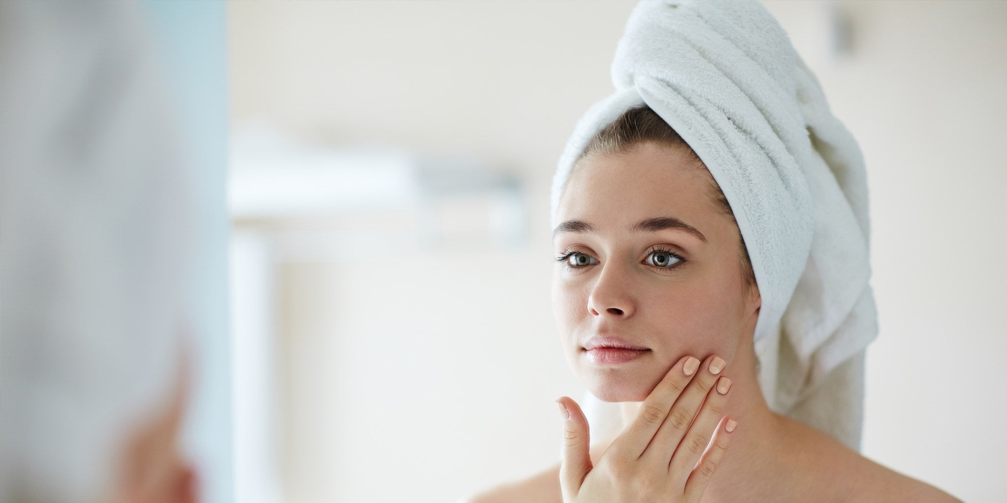How To Soothe Irritated Skin: Causes, Remedies & A Derm's Expert Tips