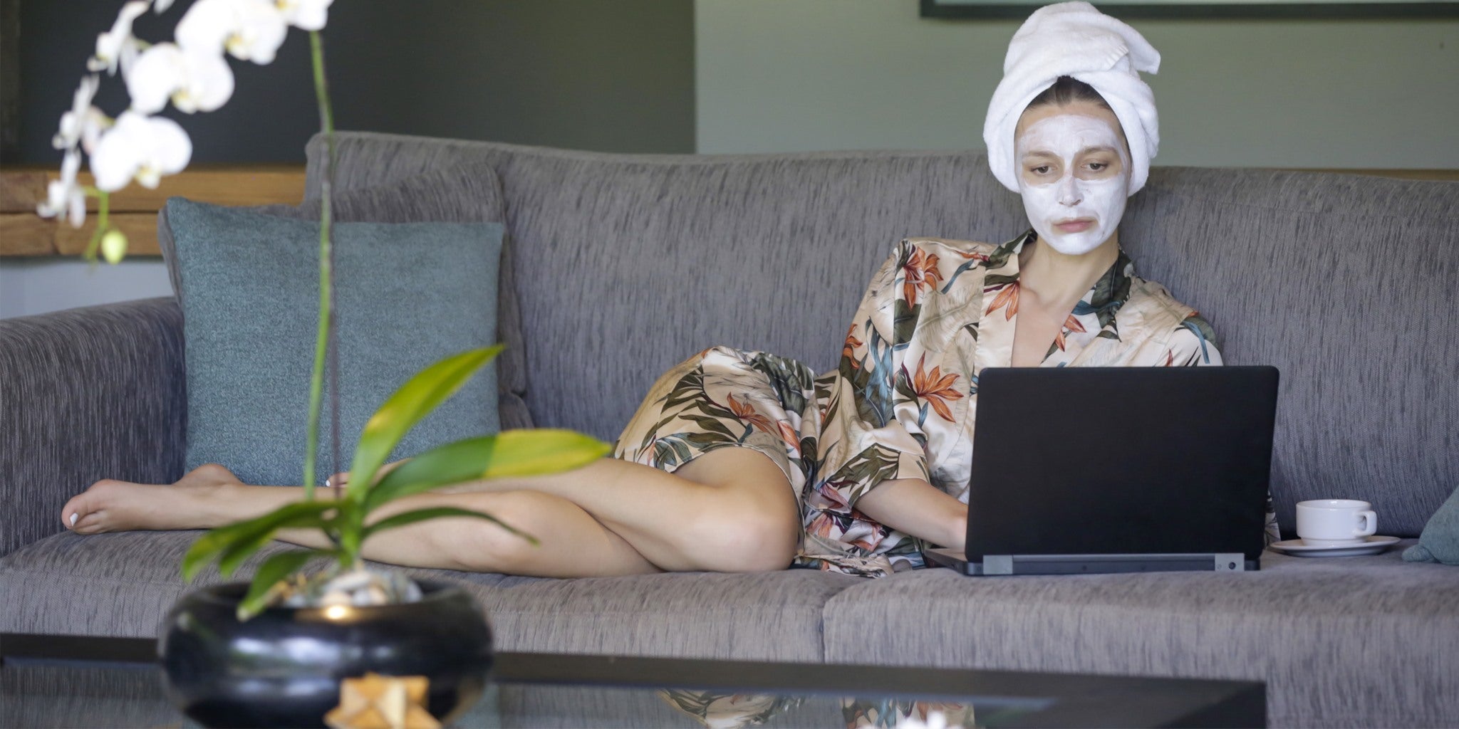Best Fourth of July Beauty Sales 2020: Cover FX, Lord Jones, Skyn Iceland & More