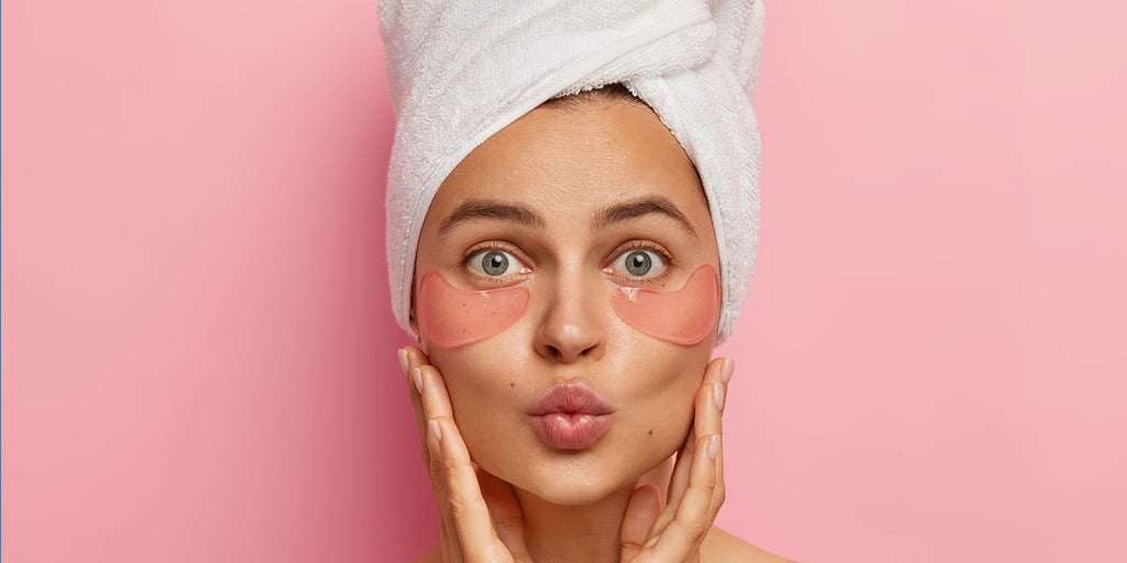 3 Foolproof Hacks for Reducing Puffiness and Under Eye Bags, According to Derms