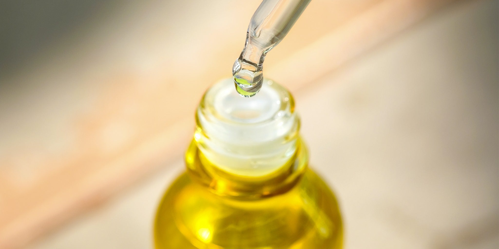 Vitamin E Oil Can Legit Help Your Most Annoying Skin Issues
