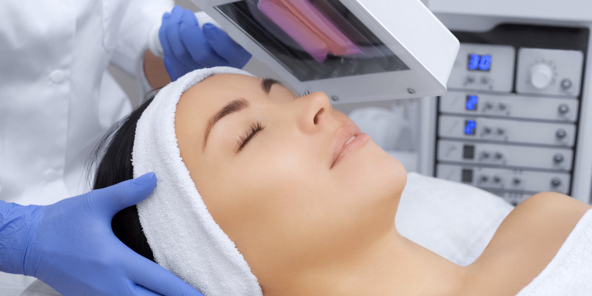 Fungal acne isn’t *really* acne at all—it’s more like facial dandruff